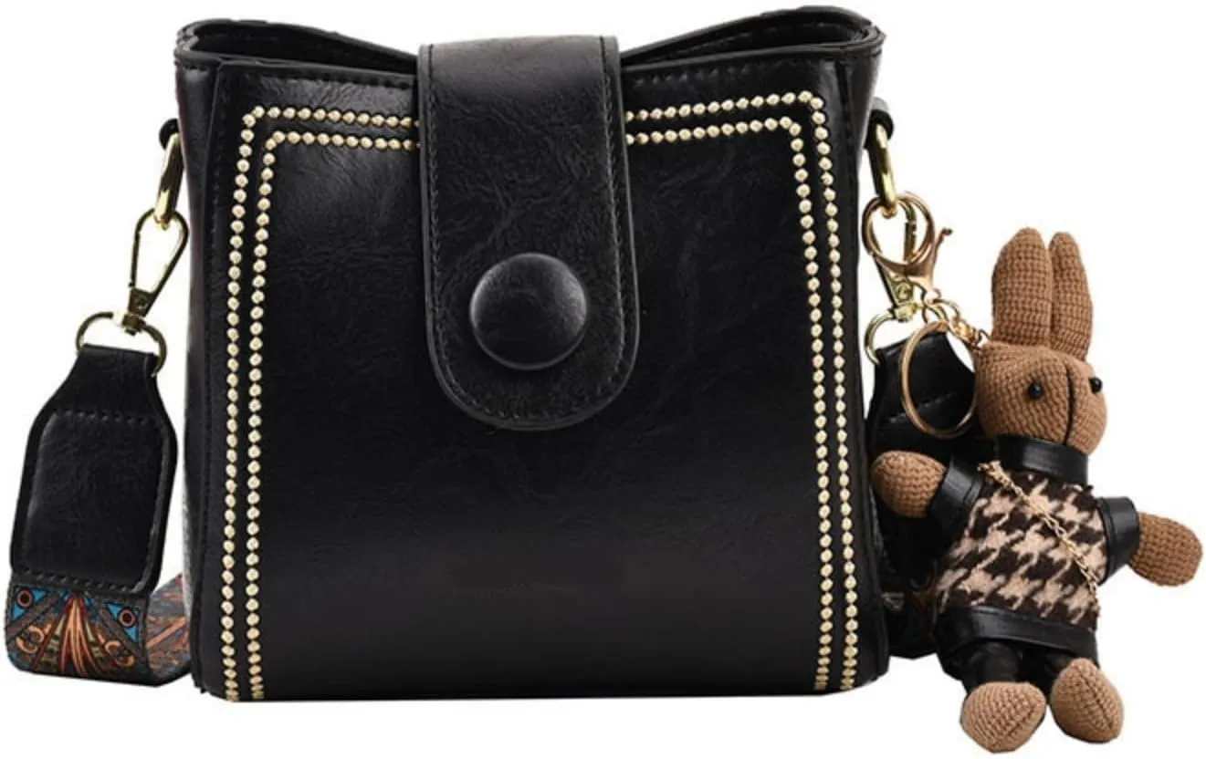Bootara Bucket Bag, Fashion Crossbody Bag, Leather Crossbody Purse with Vintage Bunny Charm for Women with Adjustable Strap