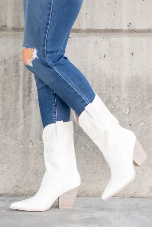 Emersyn White Western Boots