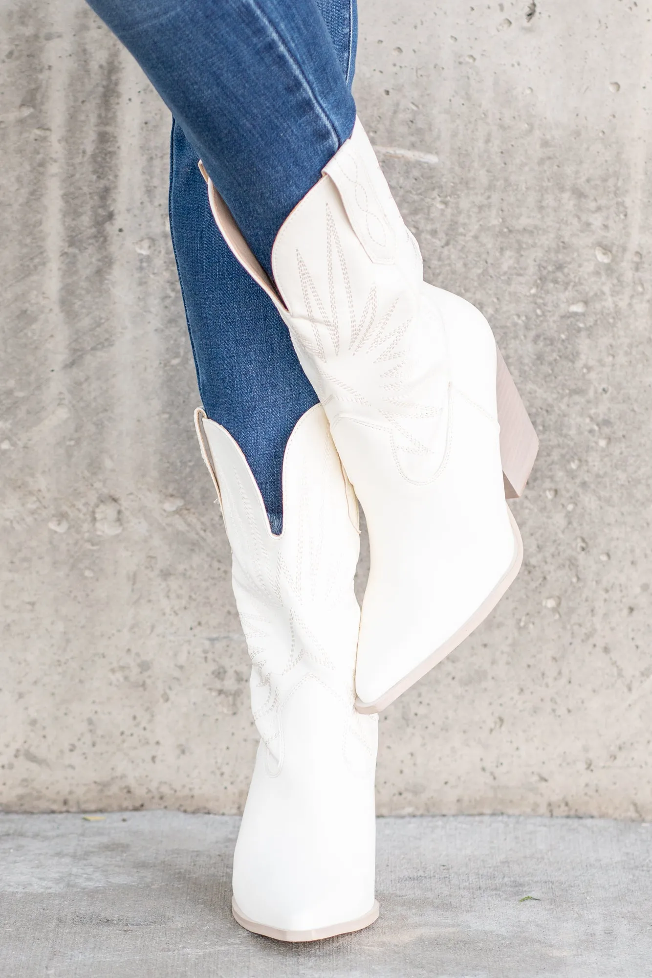 Emersyn White Western Boots