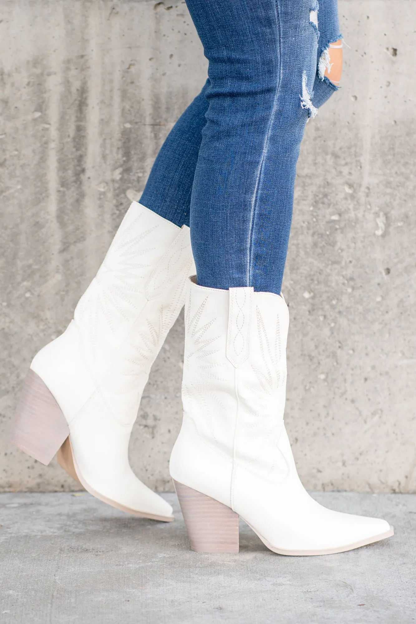 Emersyn White Western Boots