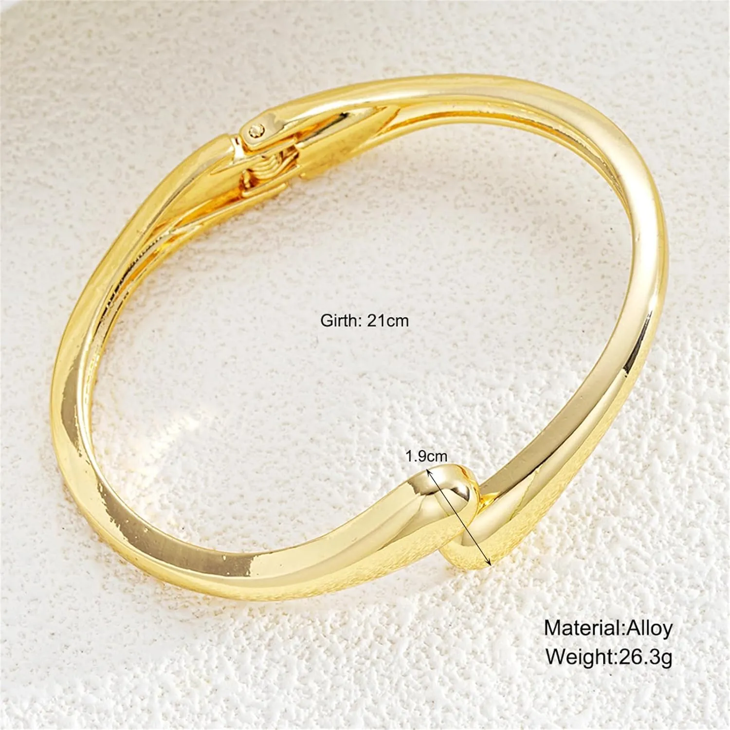 GYRMMUE Chunky Gold Bangle Bracelets for Women,Vintage 14K Gold Plated Twist Cuff Bracelet Geometric Irregular Stackable Bracelet Jewelry