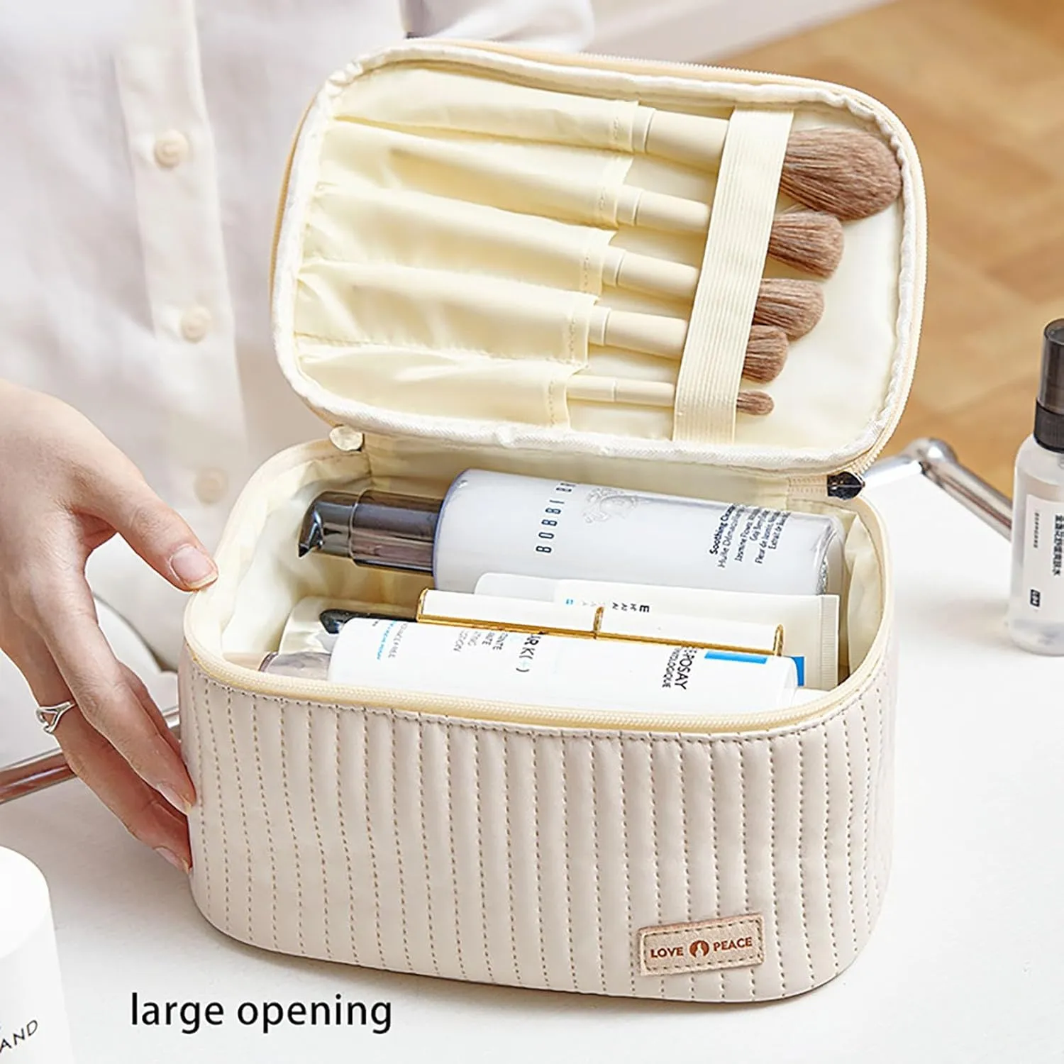 Makeup Bag 2025 New Upgrade Portable PU Leather Large Capacity Waterproof Makeup Bag Organizer,Travel Toiletry Bag,Cosmetic Bags,Small Makeup Bag for Women Daughter Girls Gifts