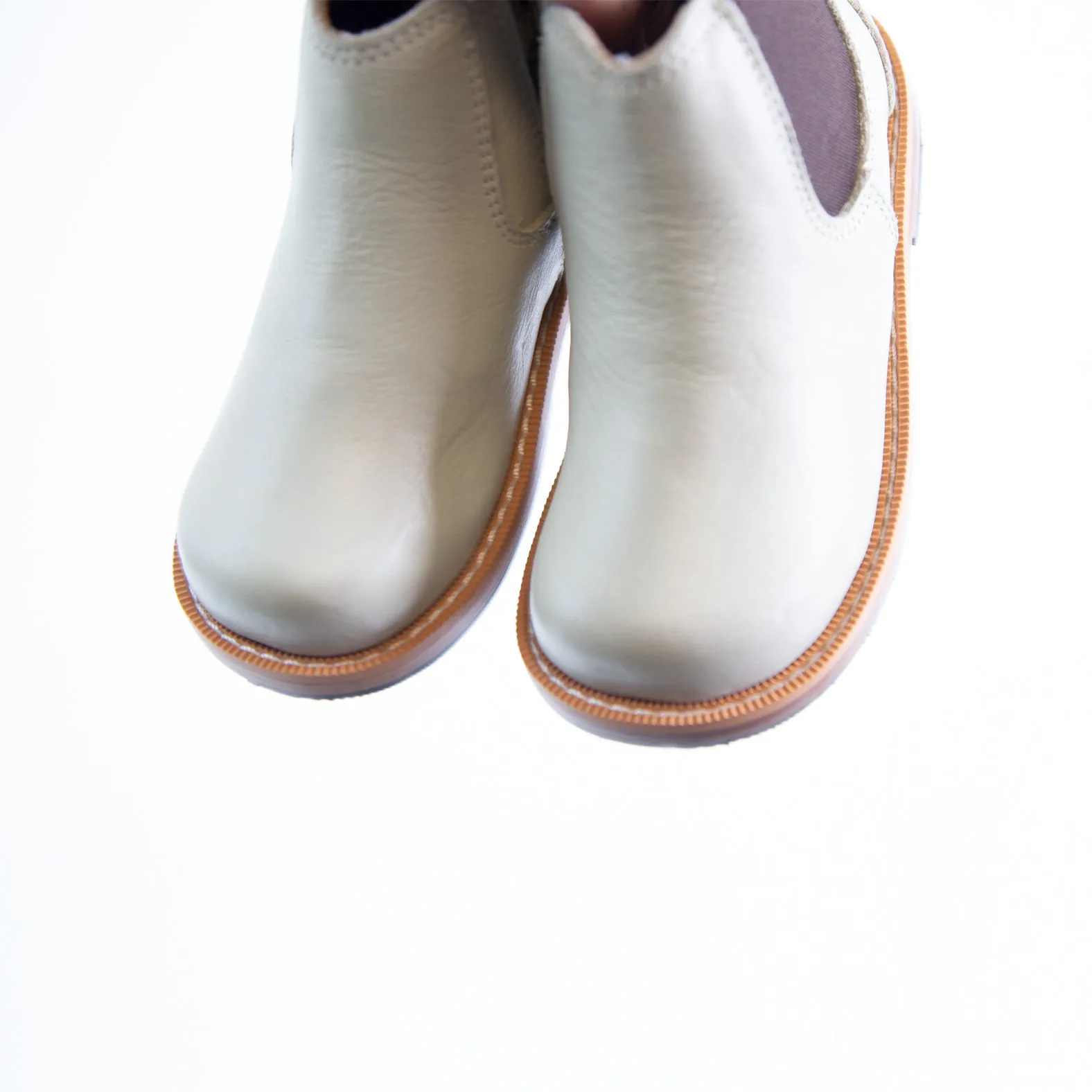 MS0558 - Chelsea Hawks Boots Bone SAMPLE