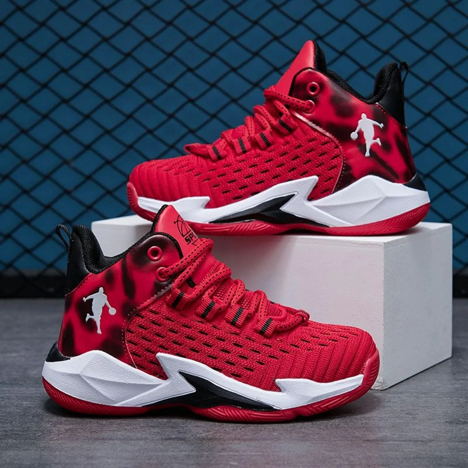 New Breathable Woven net Basketball Shoes