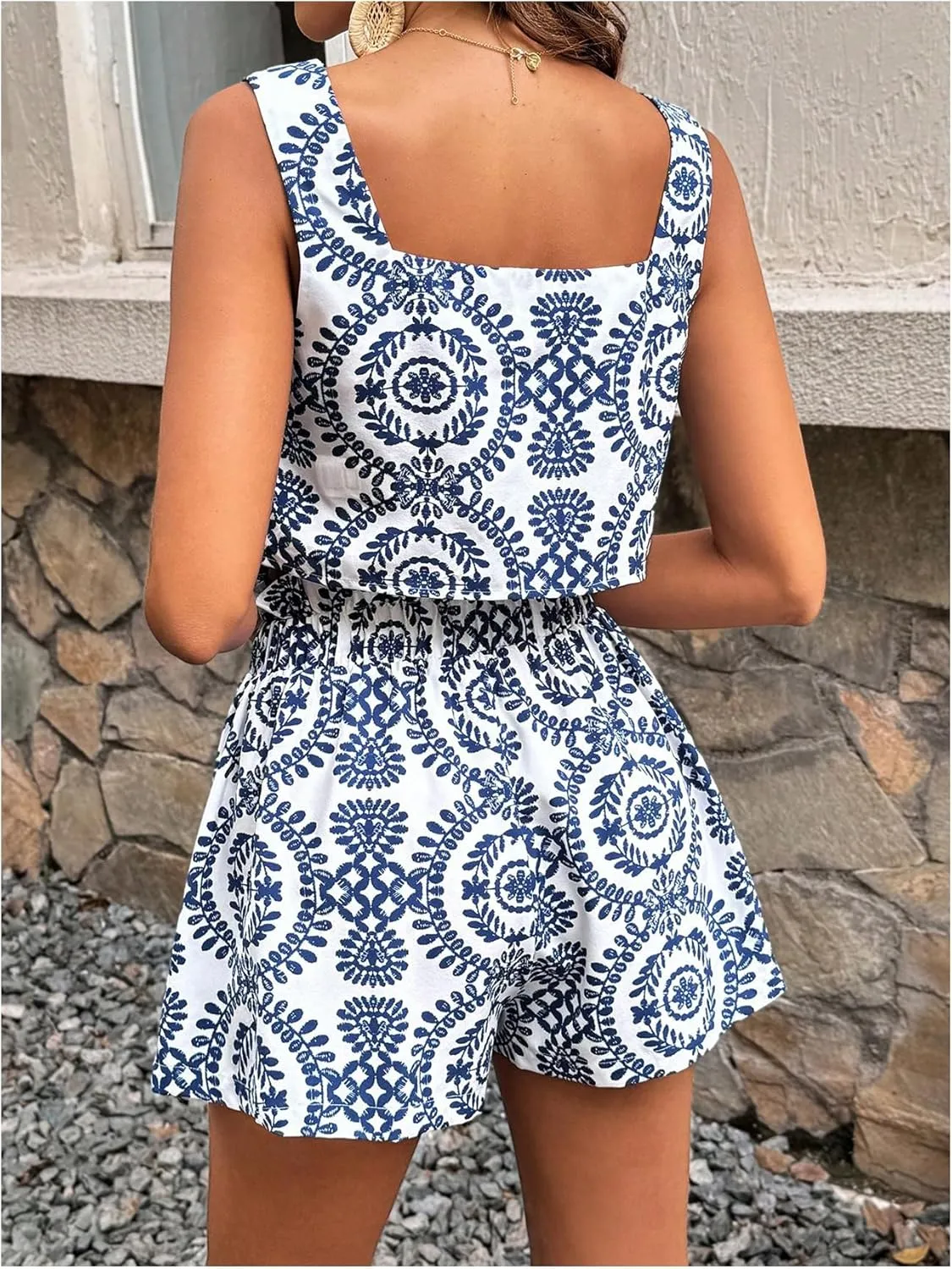 SweatyRocks Women's Summer Outfits Tribal Print Crop Tank Top and Wide Leg Shorts 2 Piece Set