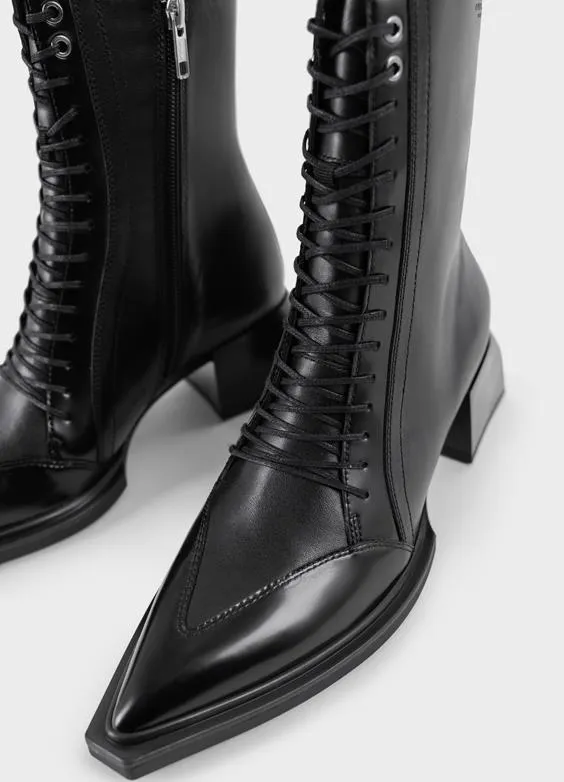 Vivian Elegant Lace-Up Boot by Vagabond - Perfect for Stylish Women