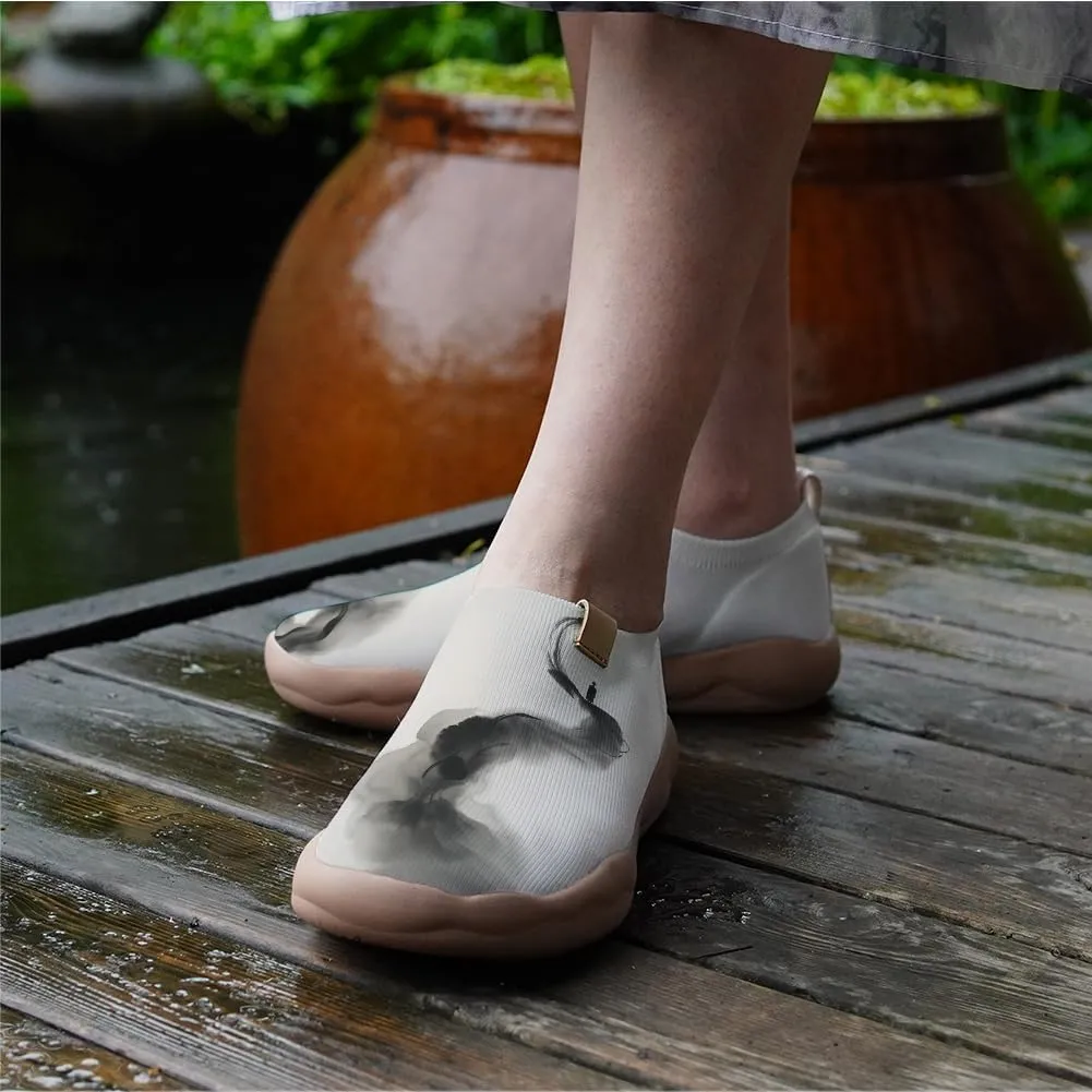 Women's Comfort Soft Walking Shoes Slip On Sneakers Knitted Art Painted Casual Loafers