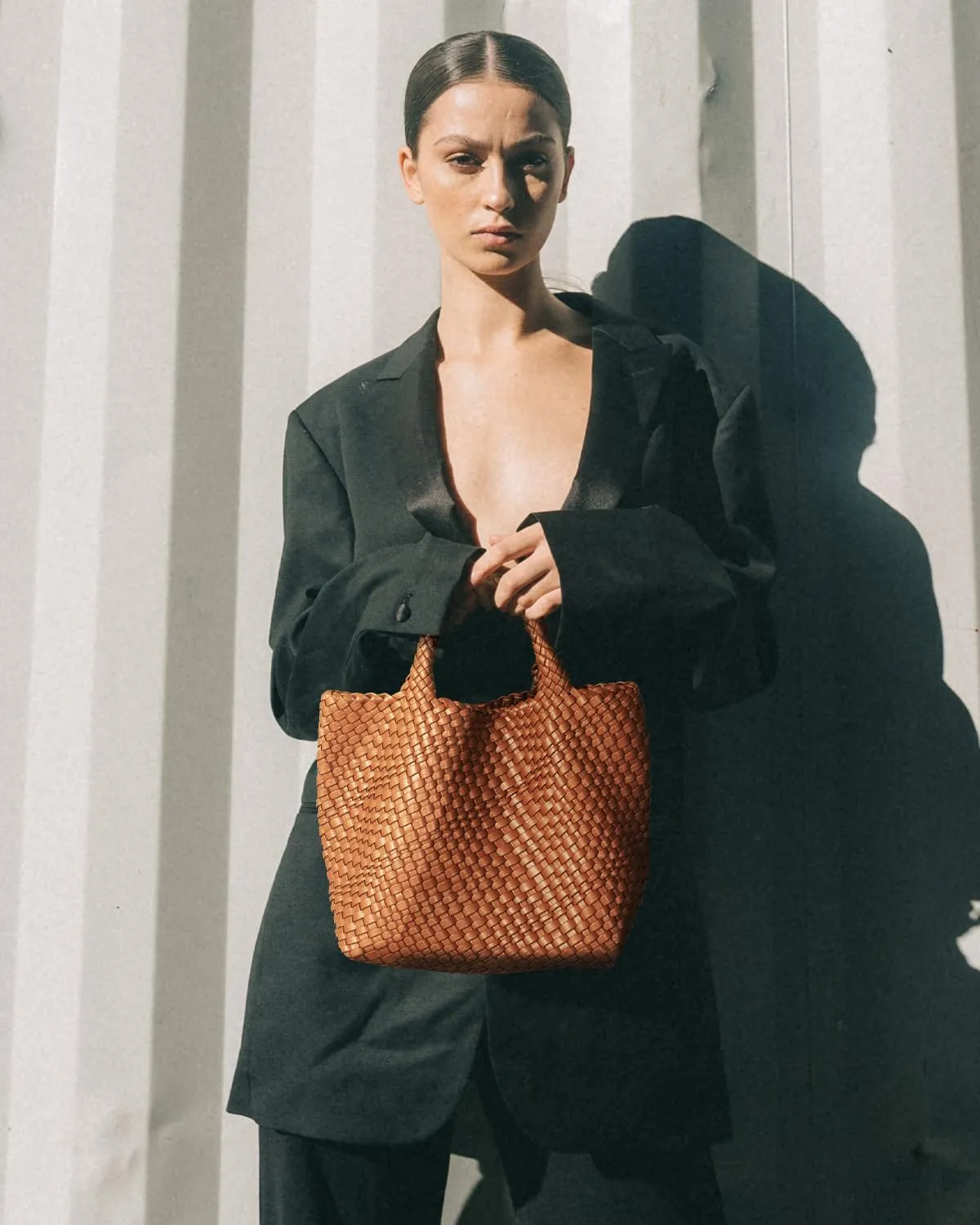 Woven Bag for Women, Soft Vegan Leather Tote Bag Large Summer Beach Travel Handbag Shoulder Bags with Purse