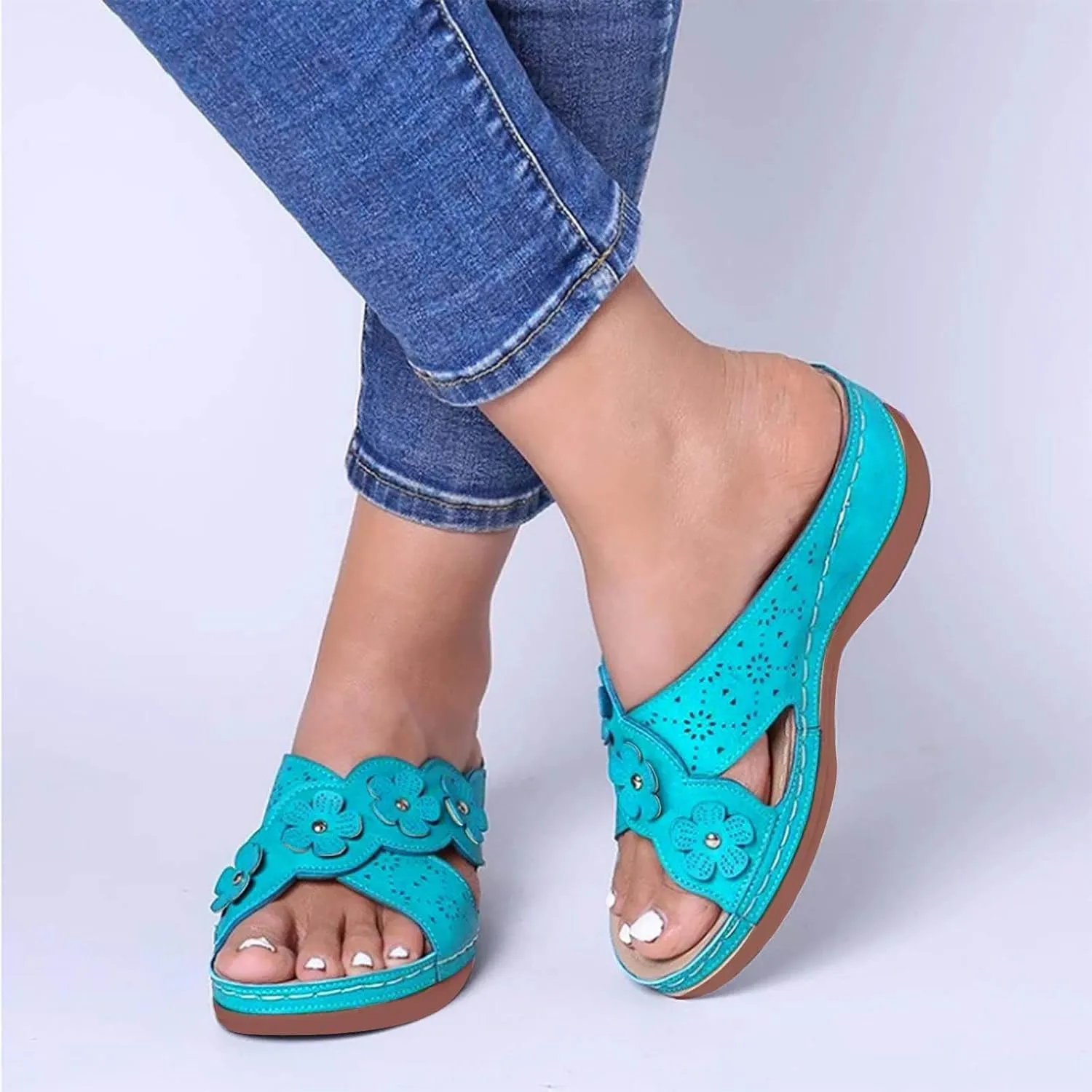 ZSpzx Orthopedic Sandals for Women Dressy Summer 2025 Comfortable Women's Hollow Flower Slippers Womens Sandals Arch Support Casual Sandals Boho Walking Shoes Sandalias OrtopDicas Para Mujer